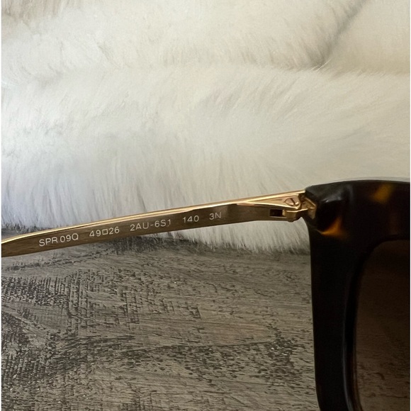 PRADA CINEMA SUNGLASSES - Picture 11 of 12